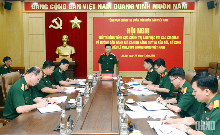 Quang cảnh buổi làm việc.