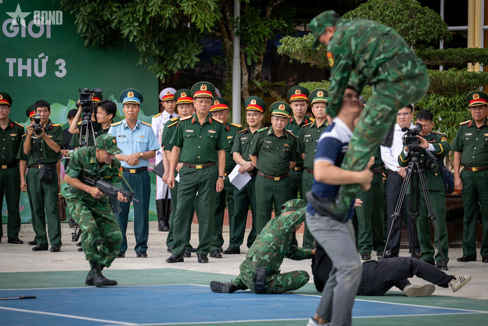 Tổng duyệt các hoạt động giao lưu tại Đồn Biên phòng Cửa khẩu Thanh Thủy.
