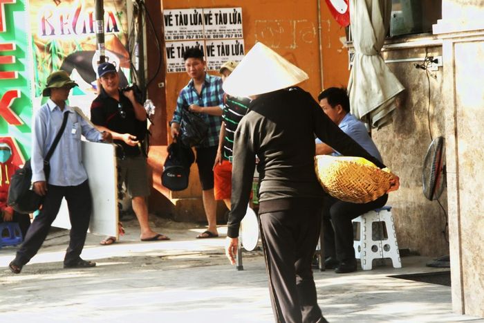 Những nẻo đường mưu sinh.