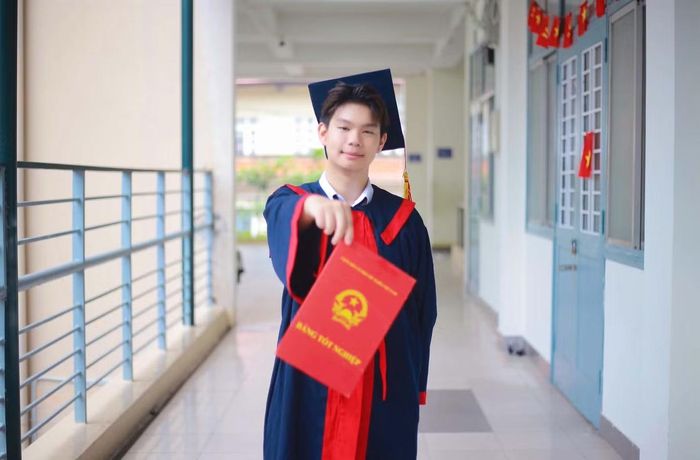 Phan Anh phân chia rõ ràng các nhóm nguyện vọng khác nhau, đồng thời kết hợp với những phương thức xét tuyển sớm để có cơ hội chinh phục những ngôi trường mơ ước. (Ảnh: NVCC)