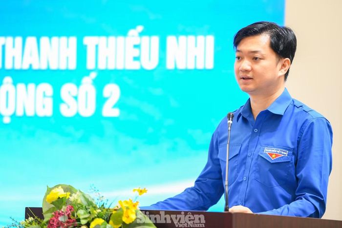 Anh Nguyễn Minh Triết - Ủy viên dự khuyết T.Ư Đảng, Bí thư thường trực T.Ư Đoàn, Chủ tịch T.Ư Hội Sinh viên Việt Nam phát biểu tại Hội nghị.
