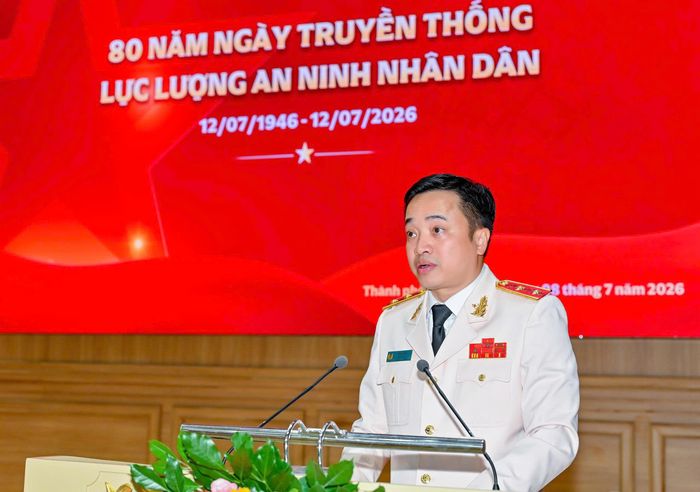 Trung tướng Mai Hoàng, Giám đốc Công an TPHCM phát biểu tại lễ kỷ niệm. Ảnh: MẠNH THẮNG