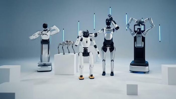 Điểm mấu chốt nằm ở chỗ robot hình người không chỉ phụ thuộc vào trí tuệ nhân tạo mà còn cần hàng loạt linh kiện phức tạp như động cơ điện chính xác cao, bộ truyền động, hộp số, cảm biến, camera, chip điều khiển, pin và hệ thống phần mềm điều khiển chuyển động, trong khi Trung Quốc đã đầu tư nhiều năm để phát triển năng lực sản xuất các thành phần này với chi phí cạnh tranh, tạo nên nền tảng mà nhiều chuyên gia ví như "cơ bắp và hệ thần kinh" của robot thay vì chỉ chú trọng "bộ não" AI.