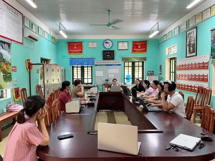 Kết quả khảo sát là căn cứ để xây dựng hồ sơ năng lực ngoại ngữ của từng giáo viên nhằm xác định nhu cầu bồi dưỡng sát với thực tiễn.