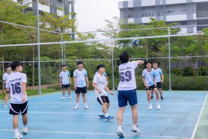 Trường THPT FPT Quy Nhơn đa dạng hoạt động trải nghiệm cho học sinh nội trú.
