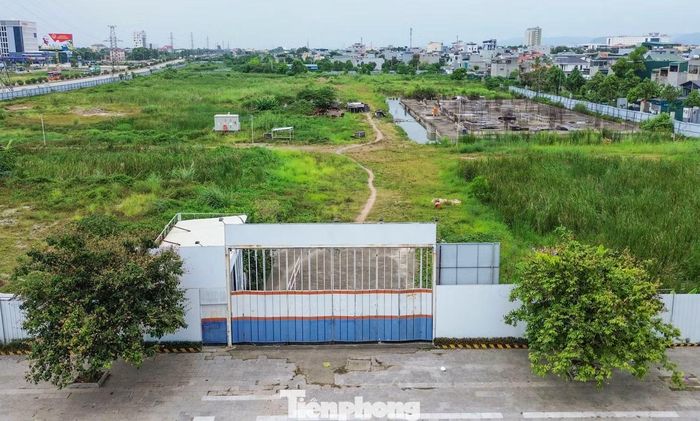 Tuy nhiên, đến tháng 8/2020, do dự án chậm triển khai, UBND tỉnh tiếp tục gia hạn thời gian thực hiện và giao đất cho chủ đầu tư. Theo quyết định, dự án phải hoàn thành trong vòng 30 tháng, từ tháng 8/2020 đến 2/2023.