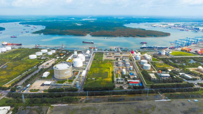 Các dự án LNG, điện gió ngoài khơi, hydrogen, CCUS hay hạ tầng năng lượng tích hợp đều có quy mô vốn lớn, yêu cầu công nghệ cao, thời gian chuẩn bị kéo dài và liên quan đến nhiều cơ quan quản lý.