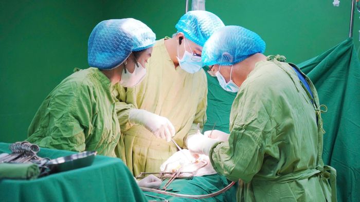 Bệnh viện Y dược Hoàng Anh – Gia Lai thực hiện thành công phẫu thuật Prey điều trị viêm tụy mạn do sỏi ống tụy.