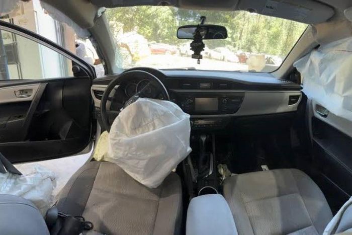 Toyota đã phải triệu hồi hàng triệu xe trên toàn cầu để xử lý vấn đề túi khí, trong đó có cả Corolla. Ảnh: Speedys Used Parts