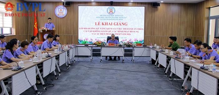  Toàn cảnh Lễ khai giảng.