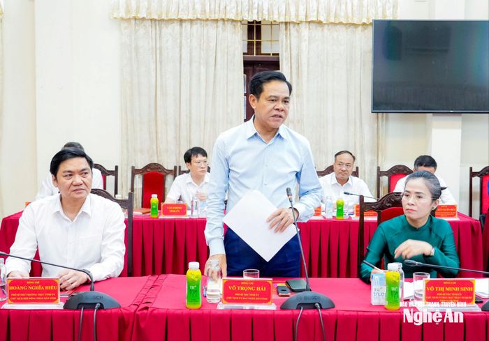 Đồng chí Võ Trọng Hải - Phó Bí thư Tỉnh ủy, Chủ tịch UBND tỉnh phát biểu tại buổi làm việc. Ảnh: Phạm Bằng