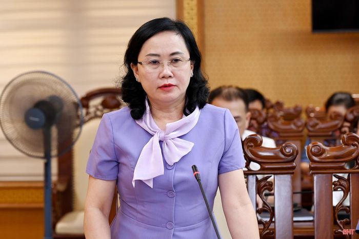 Đồng chí Trương Thanh Huyền - Trưởng ban Tổ chức Tỉnh ủy phát biểu tại buổi làm việc.