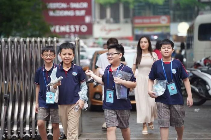 Học sinh Hà Nội dự thi tiếng Anh. (Ảnh: Vietnam+)