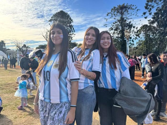 Cổ động viên Argentina. (Ảnh: Diệu Hương/TTXVN)