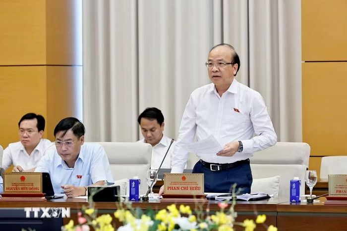 Chủ nhiệm Ủy ban Pháp luật và Tư pháp của Quốc hội Phan Chí Hiếu phát biểu. (Ảnh: Doãn Tấn/TTXVN)