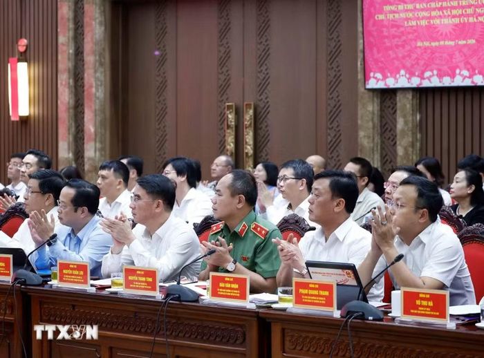 Các đại biểu tham dự cuộc làm việc. (Ảnh: Thống Nhất/TTXVN)