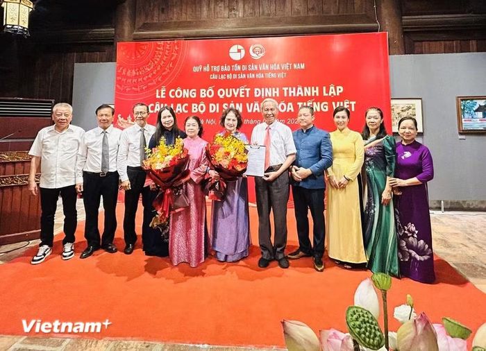 Đây không chỉ là dấu mốc của một tổ chức mới, mà còn là sự khởi đầu của một hành trình kết nối những tấm lòng yêu tiếng Việt, cùng chung tay gìn giữ và lan tỏa một di sản vô giá của dân tộc Việt Nam. (Ảnh: Minh Thu/Vietnam+)