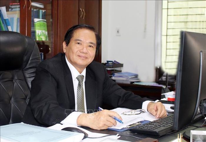 PGS. TS Nguyễn Thế Chinh, Phó Chủ tịch Hội Kinh tế Môi trường Việt Nam, đề xuất Việt Nam cần đồng bộ và thông minh hóa hạ tầng giao thông, logistics. Ảnh: Diệu Thúy/TTXVN