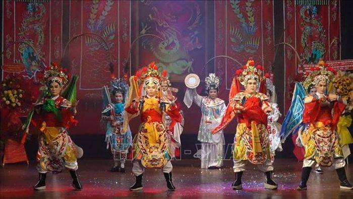 Sự kết hợp giữa tài nguyên văn hóa sẵn có và các loại hình dịch vụ ban đêm được kỳ vọng sẽ làm thay đổi diện mạo kinh tế sáng tạo của TP. Hồ Chí Minh.