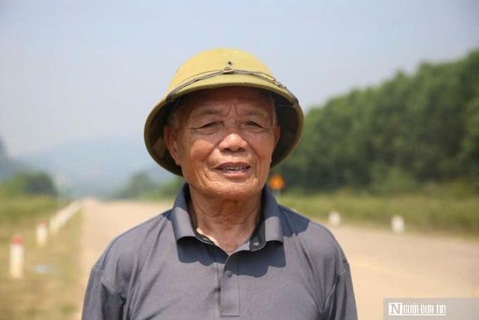 Ông Lê Quang Phú là người từng tham gia hỗ trợ bộ đội xây dựng sân bay Khe Gát.