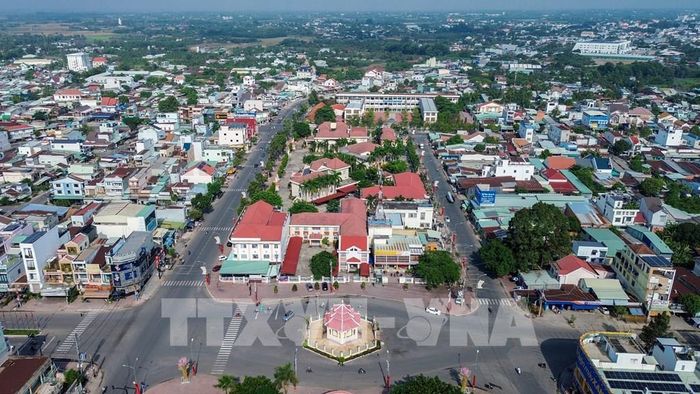 Việc quản lý, sử dụng hiệu quả các trụ sở nhà, đất công góp phần hạn chế lãng phí tài sản công và tạo thêm nguồn lực cho phát triển kinh tế - xã hội. Ảnh: Giang Phương - TTXVN