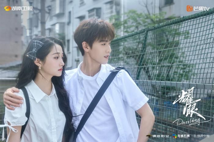 Diệu Nhãn gây thiện cảm nhờ bầu không khí nhẹ nhàng, tinh tế, không lạm dụng những tình tiết ngọt ngào vô lý hay mô-típ tổng tài quen thuộc. Ảnh: Weibo