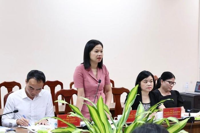 Các đại biểu đóng góp ý kiến tại hội nghị