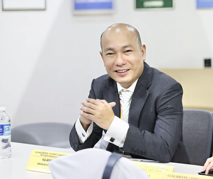Ông Robert Linh - Chuyên gia nghiên cứu đầu tư quốc tế