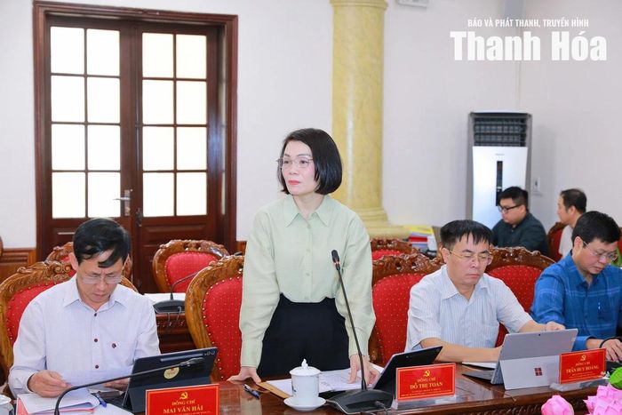 Phó Chủ tịch Thường trực Ủy ban MTTQ tỉnh Đỗ Thị Toán phát biểu tại hội nghị.