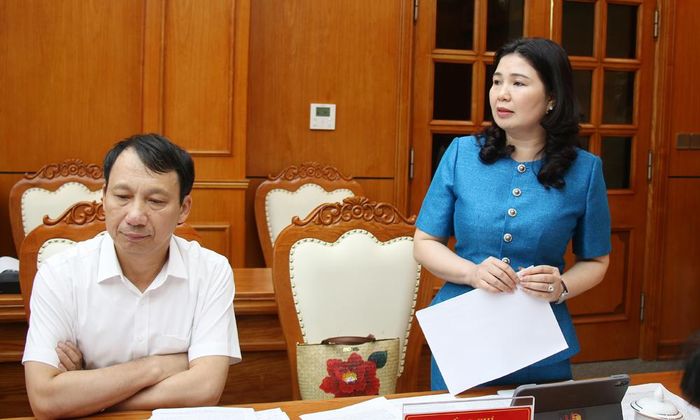  Đồng chí Trần Thị Vân đề nghị UBND tỉnh, các sở ngành liên quan làm rõ một số nội dung về cơ chế, chính sách trong lĩnh vực nhà ở xã hội. 