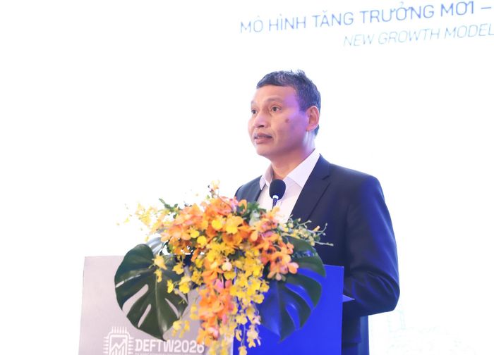 Phó Chủ tịch Thường trực UBND thành phố Hồ Kỳ Minh phát biểu bế mạc. Ảnh: NGỌC PHÚ