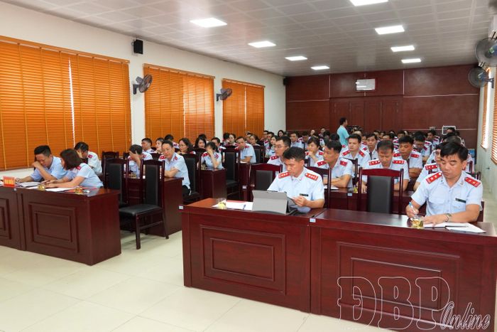 Đại biểu dự hội nghị. 