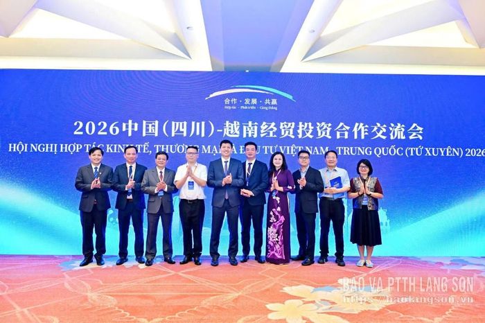 Các đại biểu dự hội nghị hợp tác kinh tế, thương mại và đầu tư Việt Nam – Trung Quốc (Tứ Xuyên) 2026