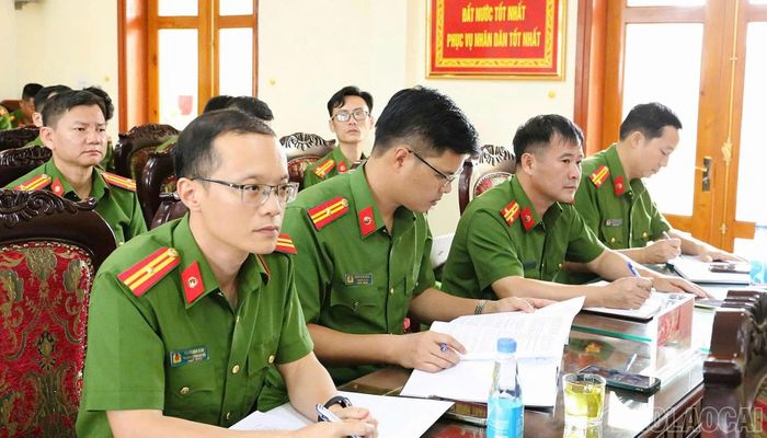 Đại biểu dự hội nghị.