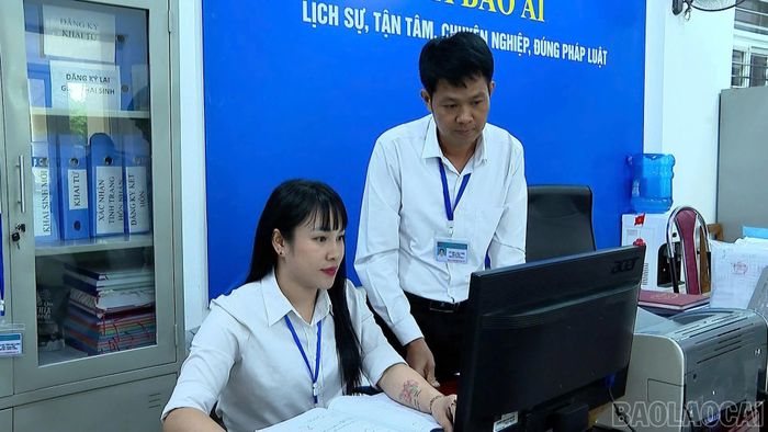 Xã Bảo Ái đã cứ cán bộ tham gia 45 lớp tập huấn để nâng cao năng lực chuyên môn.