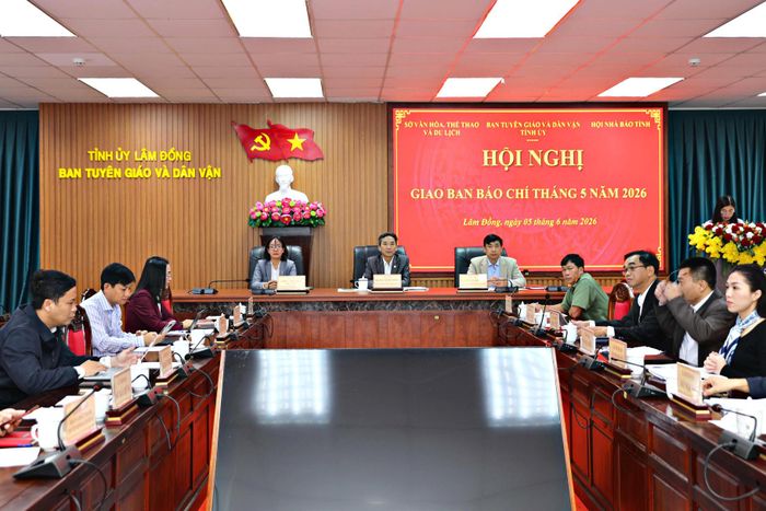 Quang cảnh Hội nghị giao ban báo chí tỉnh Lâm Đồng tháng 5/2026