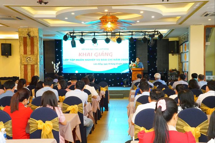 Hội Nhà báo Lâm Đồng bồi dưỡng nghiệp vụ báo chí cho hội viên