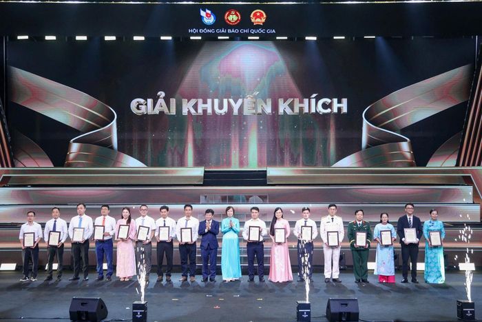 Phóng viên Báo và Phát thanh, Truyền hình Lâm Đồng đoạt Giải Báo chí Quốc gia lần thứ XX