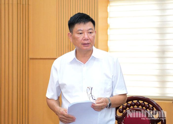 Lãnh đạo Sở Nông nghiệp và Môi trường phát biểu tại hội nghị.