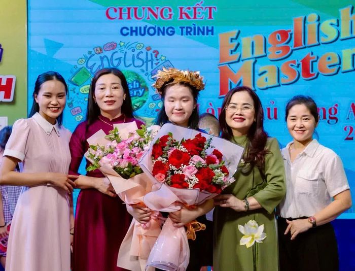 Em Hoàng Minh Ngọc, Trường THCS số 1 Nam Lý xuất sắc giành vòng nguyệt quế chương trình “English Mastery-Làm chủ Tiếng Anh” - Ảnh: H.C