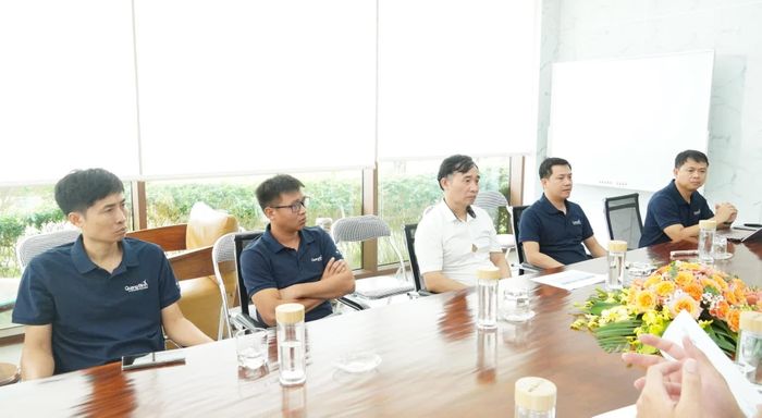 Đại biểu tham dự buổi làm việc - Ảnh: Q.V