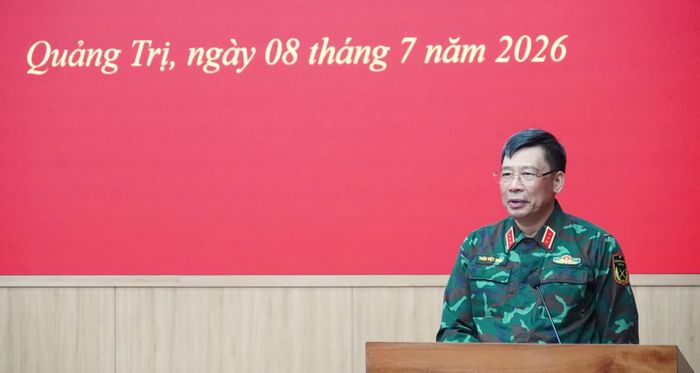 Đồng chí Thượng tướng Trần Việt Khoa, Giám đốc Học viện Quốc phòng kết luận tọa đàm - Ảnh: Q.V