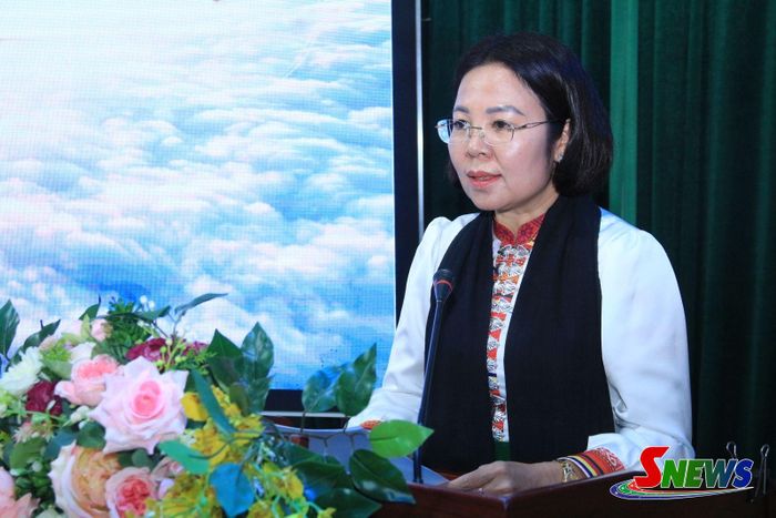 Lãnh đạo Sở Văn hóa, Thể thao và Du lịch phát động tại chương trình.