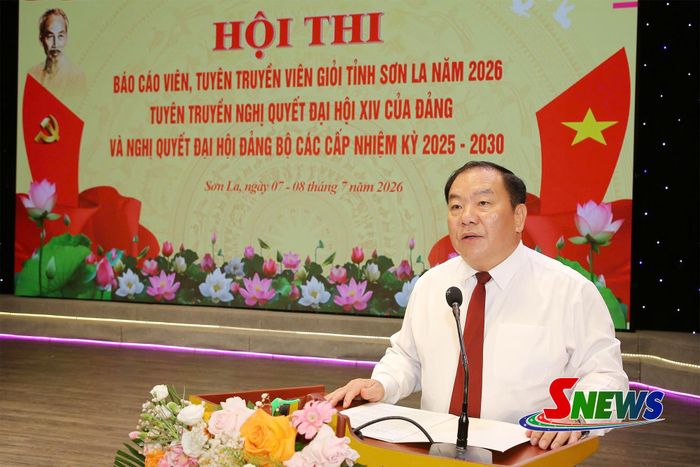 Đồng chí Chá A Của, Phó Bí thư Tỉnh ủy, Chủ tịch Ủy ban MTTQ Việt Nam tỉnh, phát biểu bế mạc hội thi.