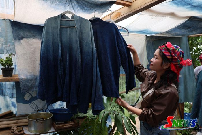 Sản phẩm nhuộm chàm hoàn thiện.