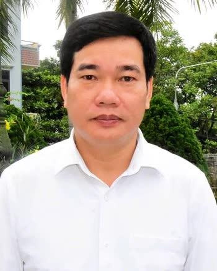 Đồng chí Nguyễn Việt Khánh Phó Chủ tịch Ủy ban MTTQ Việt Nam tỉnh