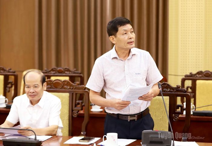 Đại diện doanh nghiệp nêu ý kiến tại hội nghị.