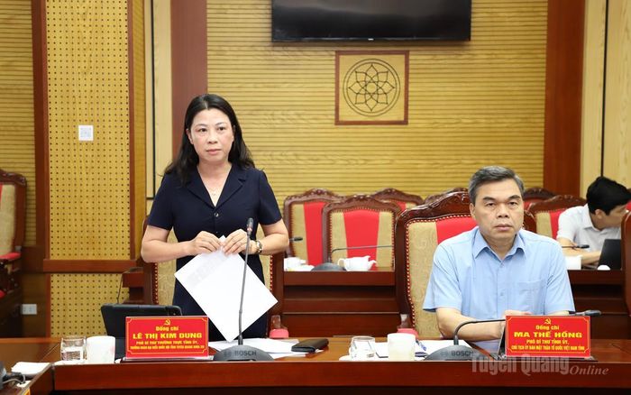Phó Bí thư Thường trực Tỉnh ủy Lê Thị Kim Dung phát biểu tại hội nghị.