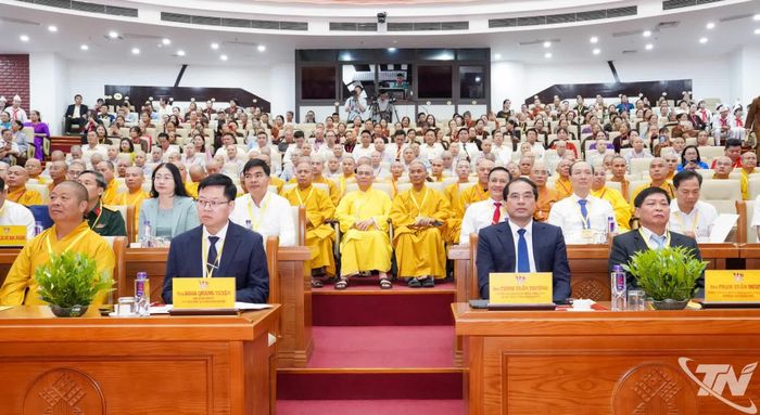 Đồng chí Bí thư Tỉnh ủy Trịnh Xuân Trường và các đại biểu dự Đại hội.