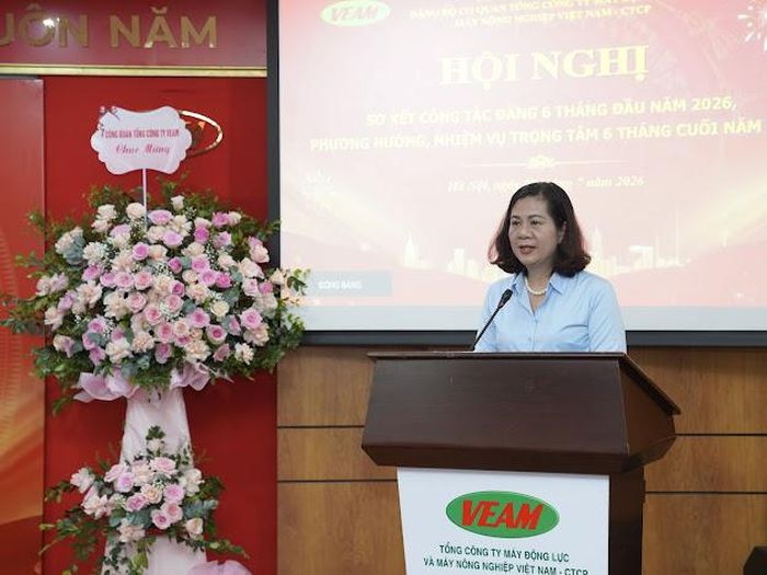 Đồng chí Nguyễn Minh Huệ, Trưởng Ban Tuyên giáo và Dân vận Đảng ủy Bộ Công Thương phát biểu chỉ đạo tại hội nghị.